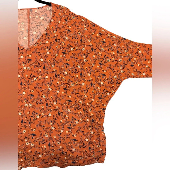 Dia & Co Orange Floral Top - Picture 3 of 4